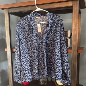 LOFT nwt Black and Blue Patterned Blouse tie front